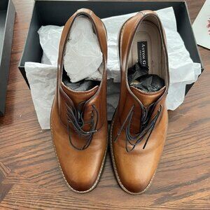 Aston Grey Leu Oxford - size 12 (brown/tan color)